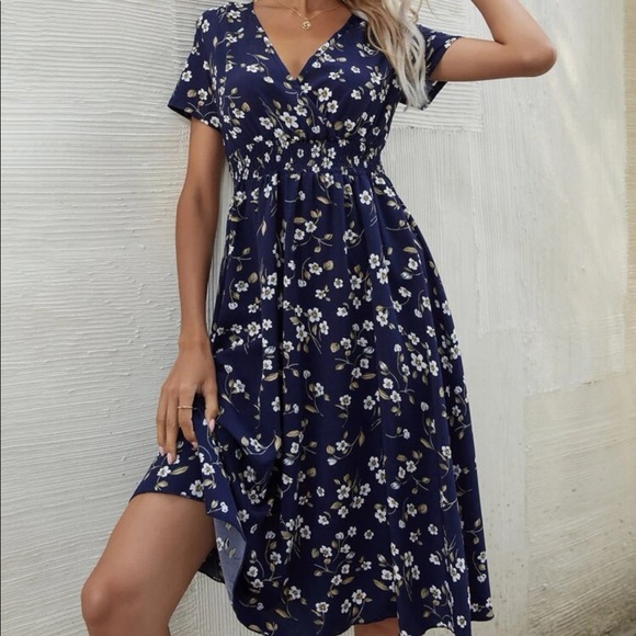 Boho floral print wrap A line dress - Picture 4 of 16